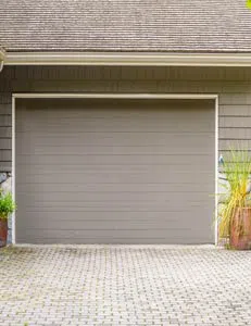 State Garage Doors Chula Vista, CA 619-371-3883 - gar-overhead-01